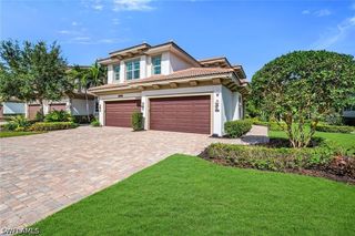 7825 Hawthorne DR 2104, Naples, FL 34113