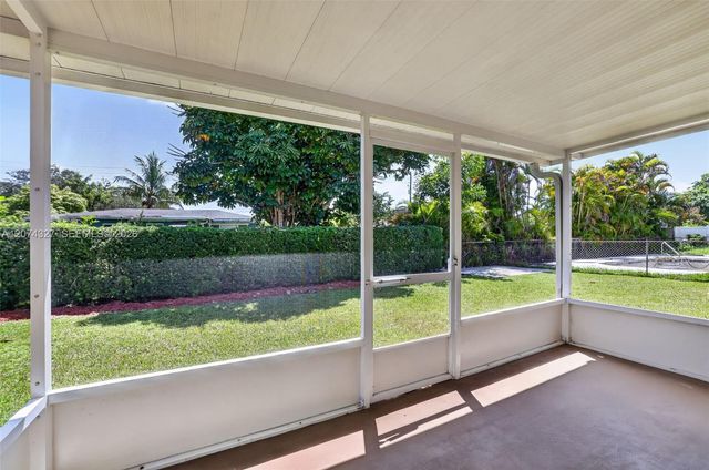 148 SW 126th Avenue, Plantation, FL 33325