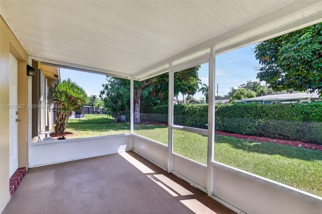 148 SW 126th Avenue, Plantation, FL 33325