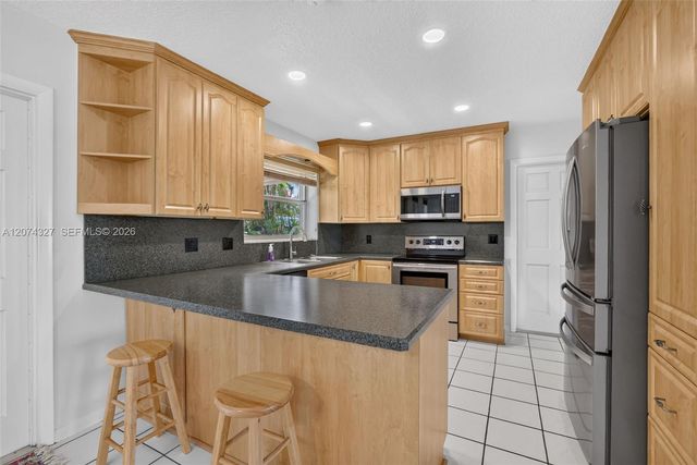 148 SW 126th Avenue, Plantation, FL 33325