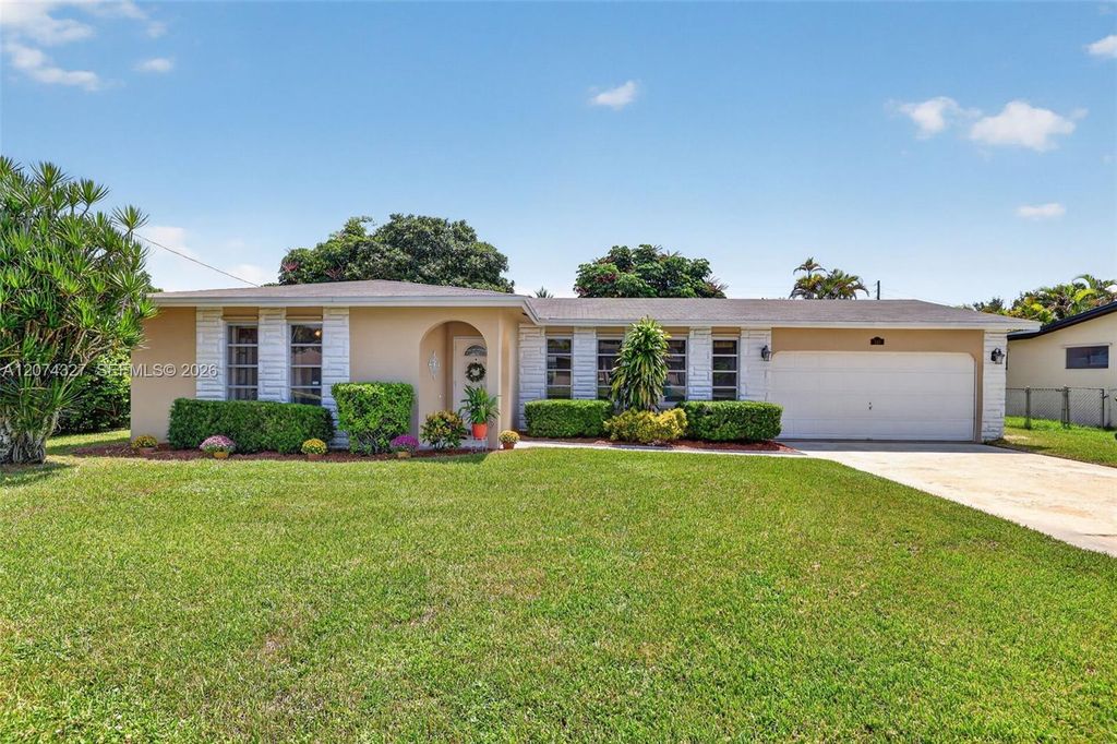 148 SW 126th Avenue, Plantation, FL 33325