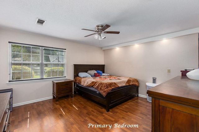 309 Hunters Creek Drive, Lufkin, TX 75901