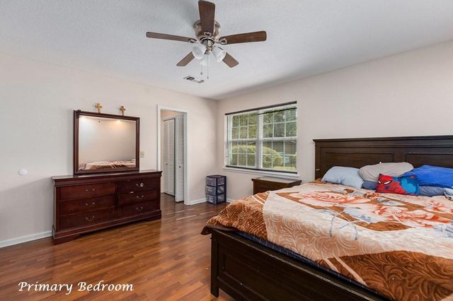 309 Hunters Creek Drive, Lufkin, TX 75901