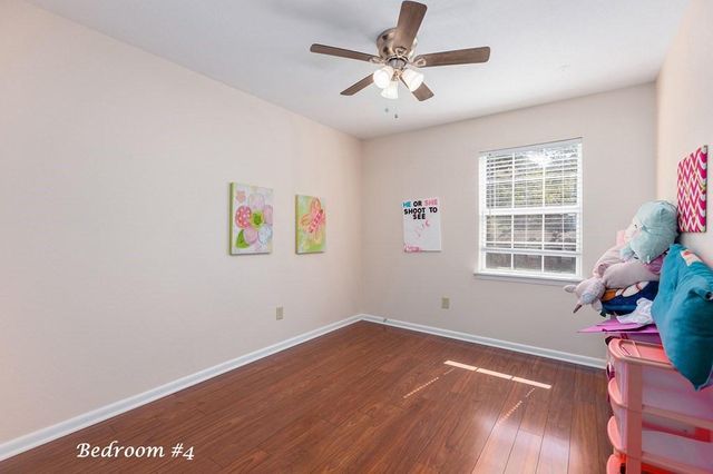 309 Hunters Creek Drive, Lufkin, TX 75901