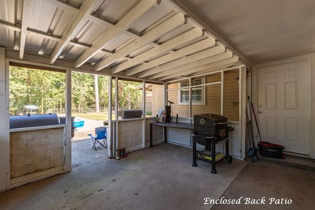 309 Hunters Creek Drive, Lufkin, TX 75901