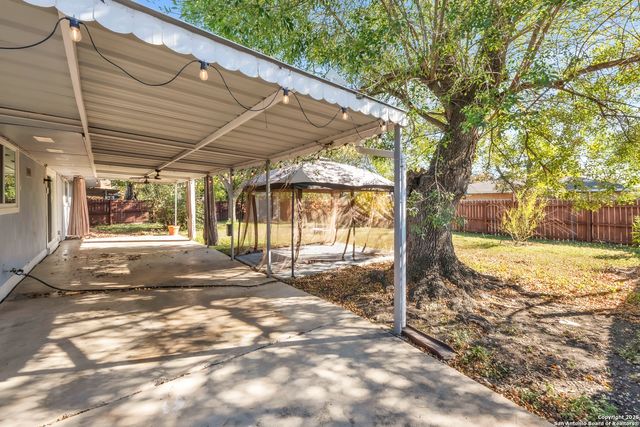 5002 Prince Valiant, San Antonio, TX 78218