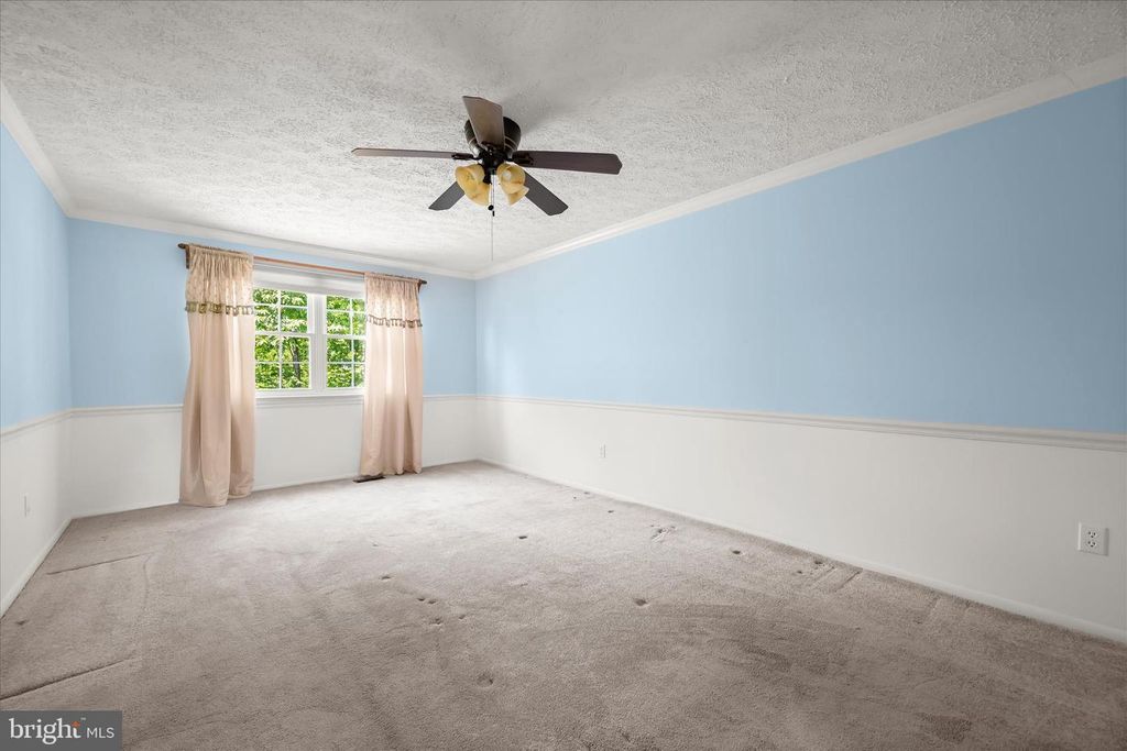 Image 19 of property listing at 8728 DOVES FLY WAY, Laurel, MD 20723