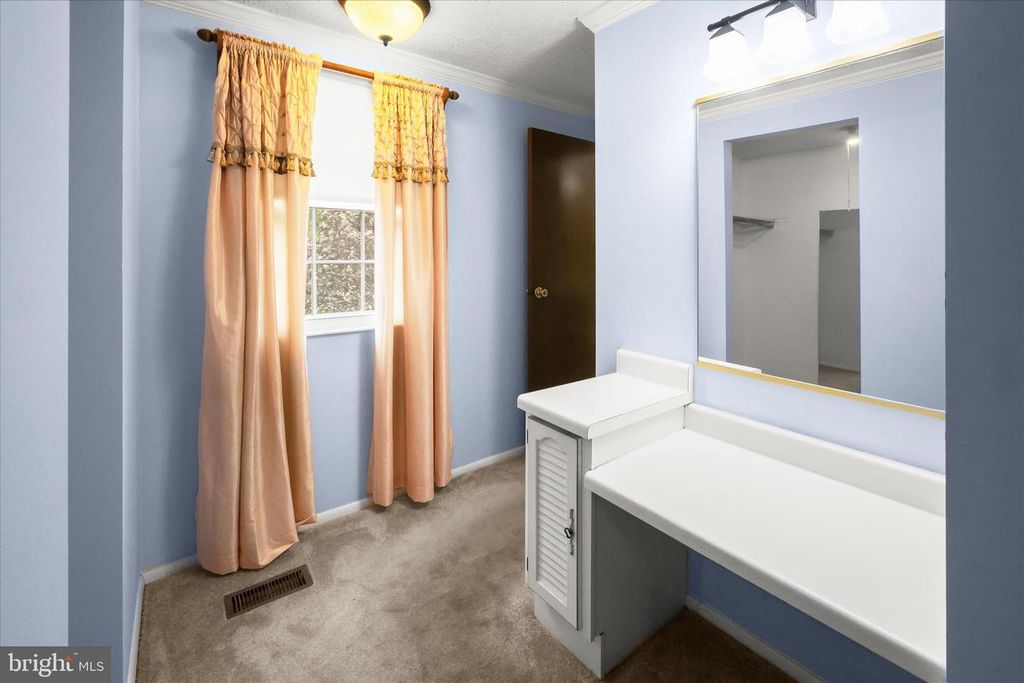 Image 21 of property listing at 8728 DOVES FLY WAY, Laurel, MD 20723