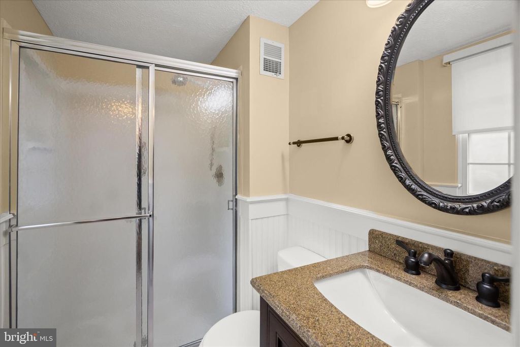 Image 23 of property listing at 8728 DOVES FLY WAY, Laurel, MD 20723