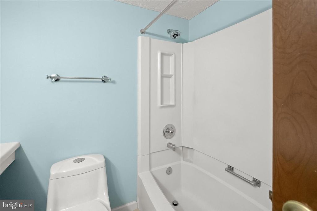 Image 31 of property listing at 8728 DOVES FLY WAY, Laurel, MD 20723