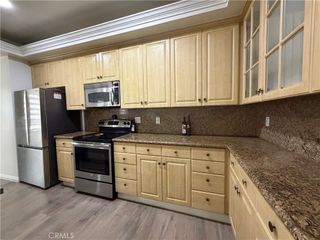 4477 Wilshire Blvd #104, Los Angeles, CA 90010