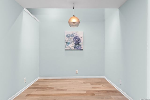 201 W Craig Pl Apt M, San Antonio, TX 78212