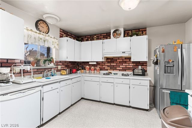 4341 El Esteban Way, Las Vegas, NV 89121