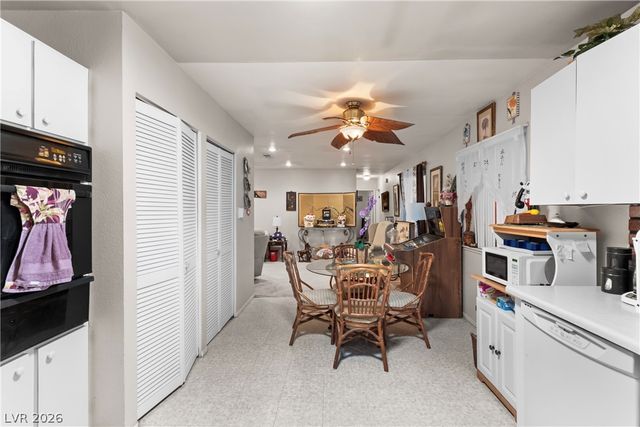 4341 El Esteban Way, Las Vegas, NV 89121