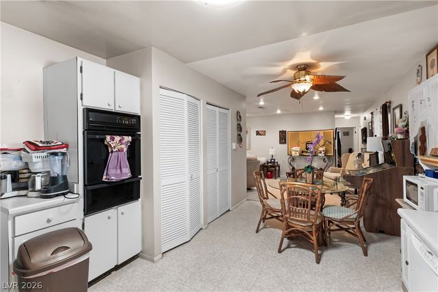 4341 El Esteban Way, Las Vegas, NV 89121
