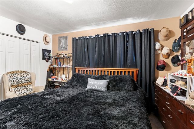 4341 El Esteban Way, Las Vegas, NV 89121