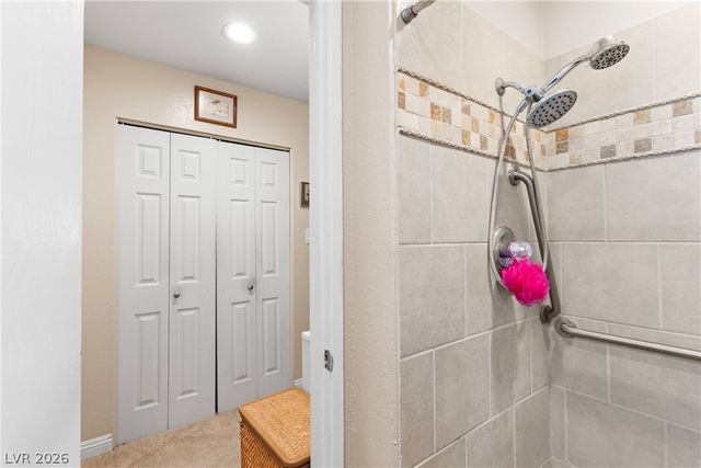 4341 El Esteban Way, Las Vegas, NV 89121