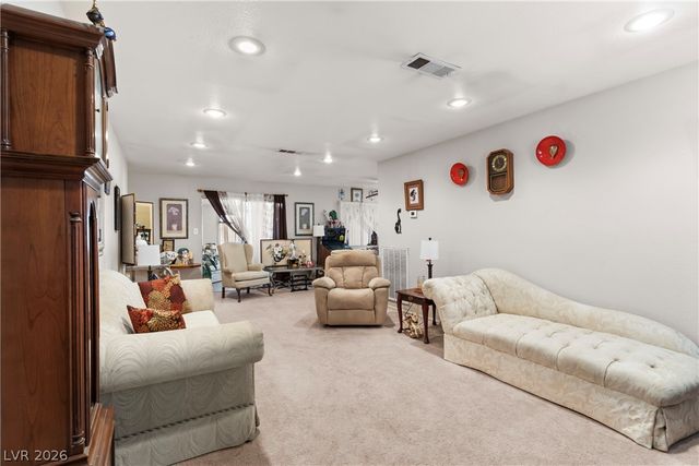 4341 El Esteban Way, Las Vegas, NV 89121