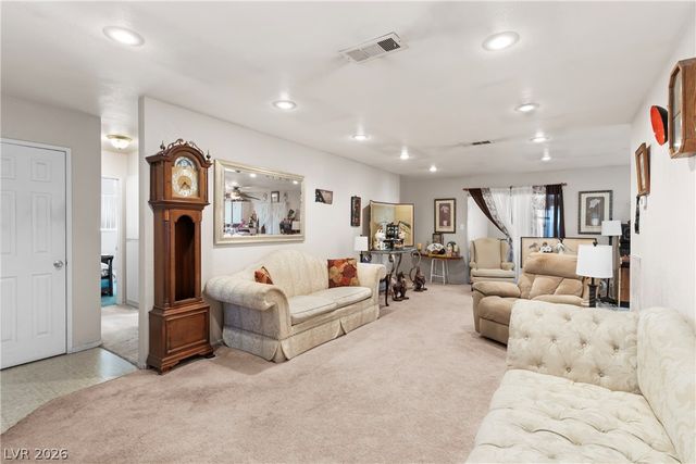 4341 El Esteban Way, Las Vegas, NV 89121