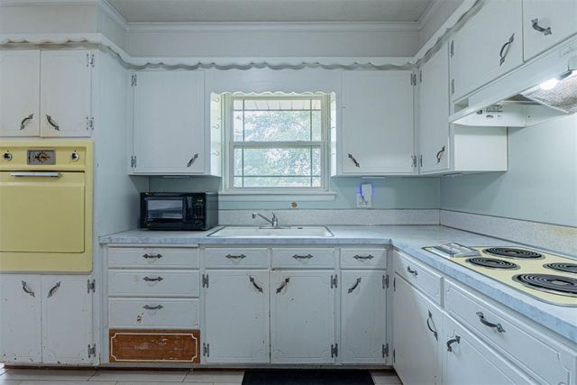 1702 Vine Street, Norman, OK 73072