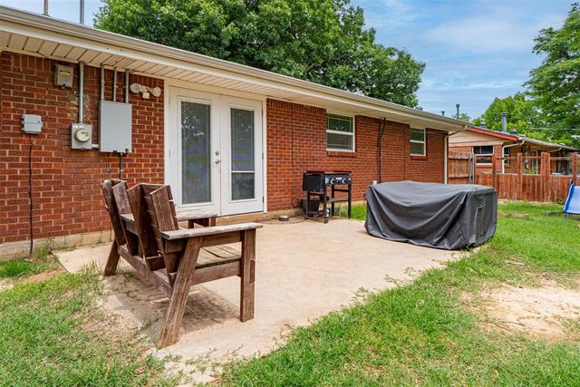 1702 Vine Street, Norman, OK 73072