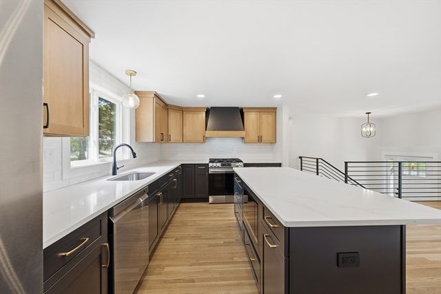 44 Wildbrook Road, Billerica, MA 01821