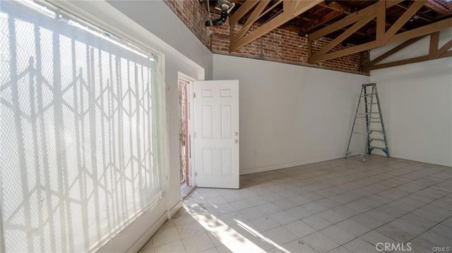 739 S Chicago Street, Los Angeles, CA 90023