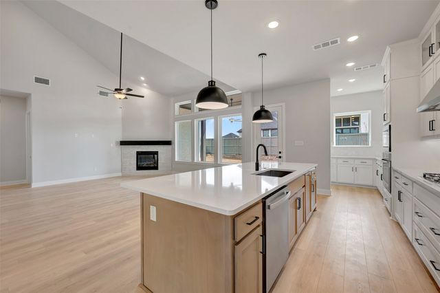 305 Short Cut Street, Northlake, TX 76247