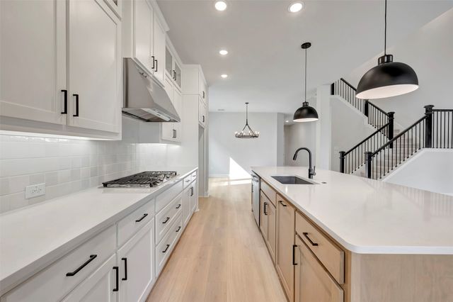 305 Short Cut Street, Northlake, TX 76247