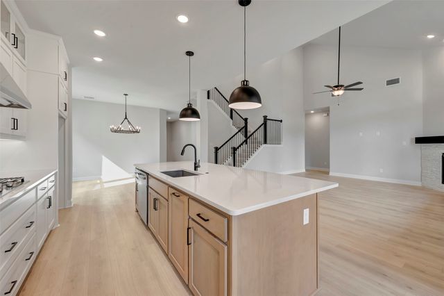 305 Short Cut Street, Northlake, TX 76247