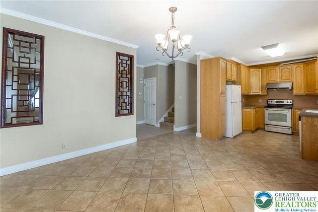 537 Kemmerer Lane, Upper Macungie Twp, PA 18104