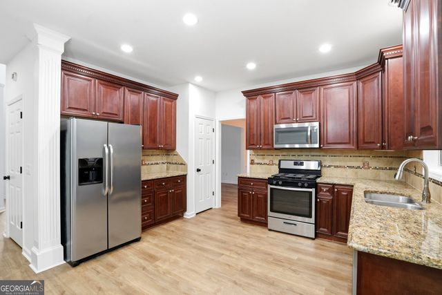 4045 Delamar Drive, Cumming, GA 30041