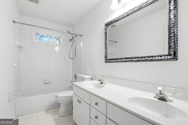 4045 Delamar Drive, Cumming, GA 30041