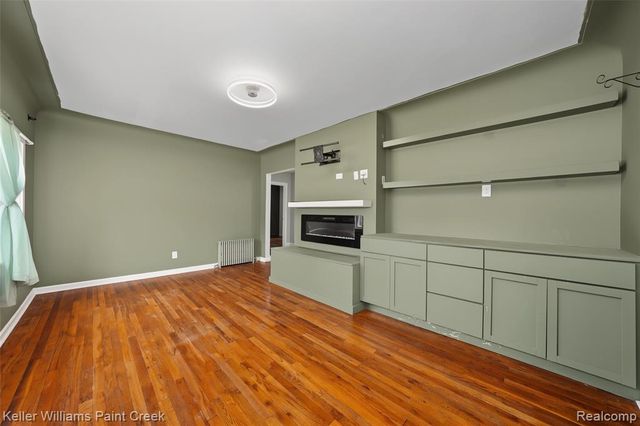17197 Forest Avenue, Eastpointe, MI 48021