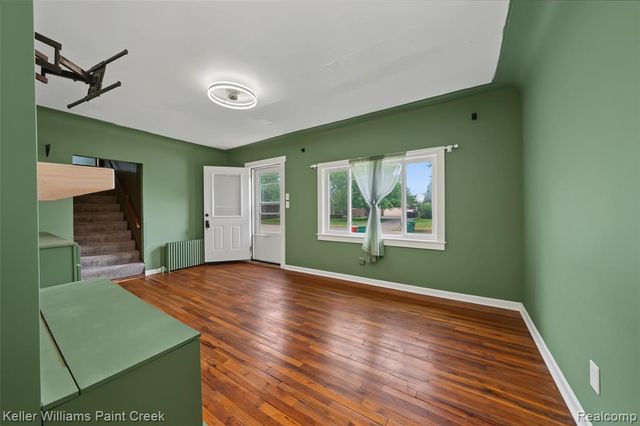 17197 Forest Avenue, Eastpointe, MI 48021