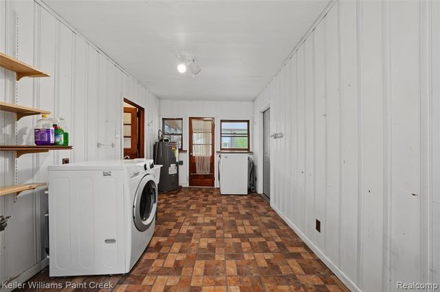 17197 Forest Avenue, Eastpointe, MI 48021