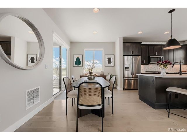 1747 Stable View Dr, Castle Pines, CO 80108