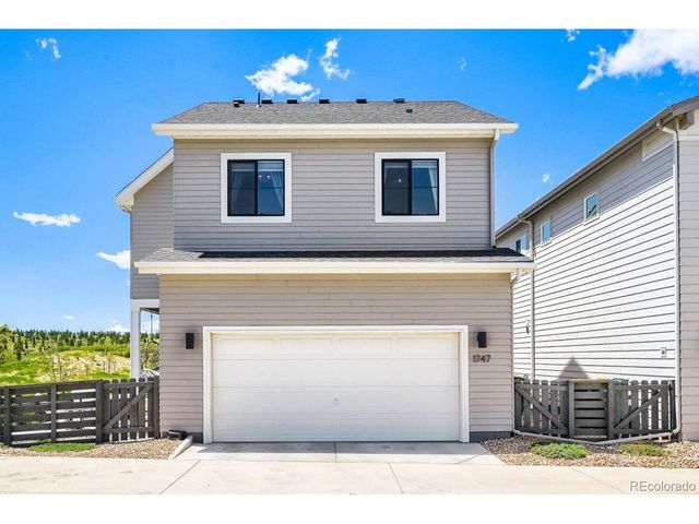 1747 Stable View Dr, Castle Pines, CO 80108