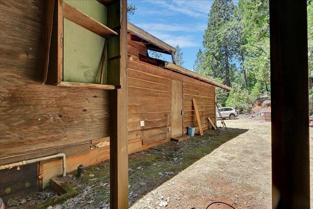 16780 New York House Rd, Brownsville, CA 95919