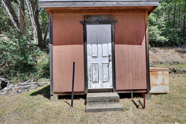 16780 New York House Rd, Brownsville, CA 95919