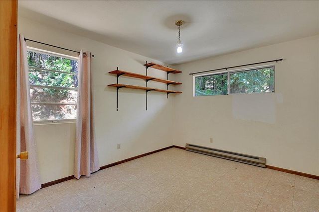 16780 New York House Rd, Brownsville, CA 95919