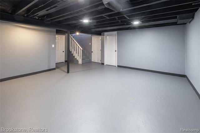 19155 Ash Avenue, Eastpointe, MI 48021