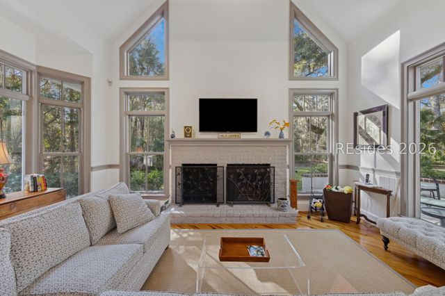 289 Spring Island Dr, Okatie, SC 29909