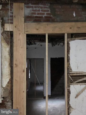 1719 W LOMBARD ST, Baltimore, MD 21223