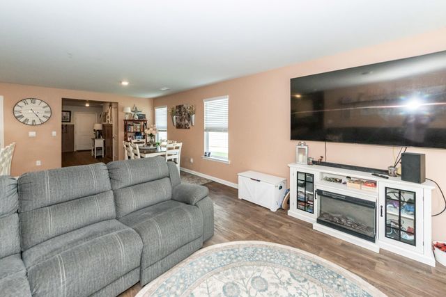 233 Coral Sunset Way, Summerville, SC 29486