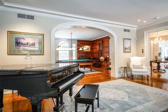 1 Roland Road, Irvington, NY 10533