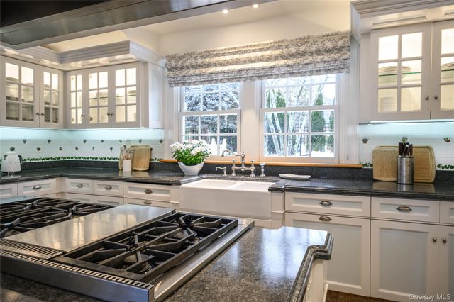 1 Roland Road, Irvington, NY 10533