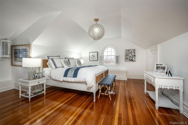 1 Roland Road, Irvington, NY 10533