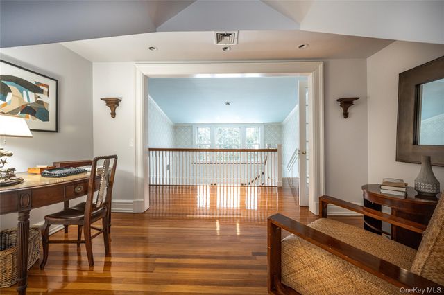 1 Roland Road, Irvington, NY 10533