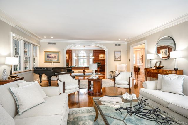 1 Roland Road, Irvington, NY 10533